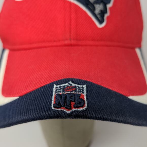 Reebok NFL Football New England Patriots Strapback Hat Red Embroidered Logo - Picture 3 of 13